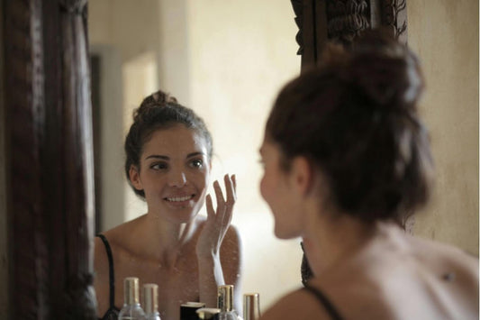 The Natural Glow: Unveiling the Benefits of Aloe Vera in Skincare